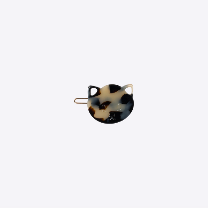 Barrette with etched cat face and ears in tortoise