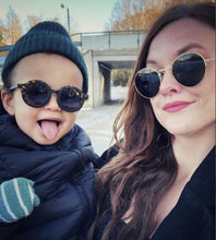 Load image into Gallery viewer, Sunnies - Green